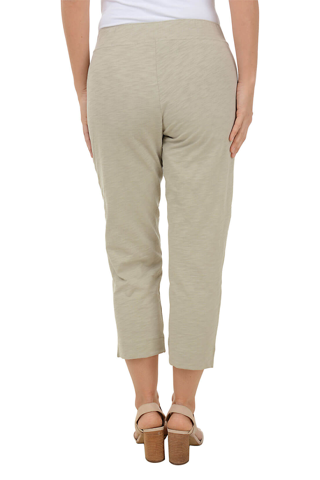 Pull-On Slub Knit Capri Pant