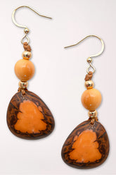 Earrings with orange colored beads 