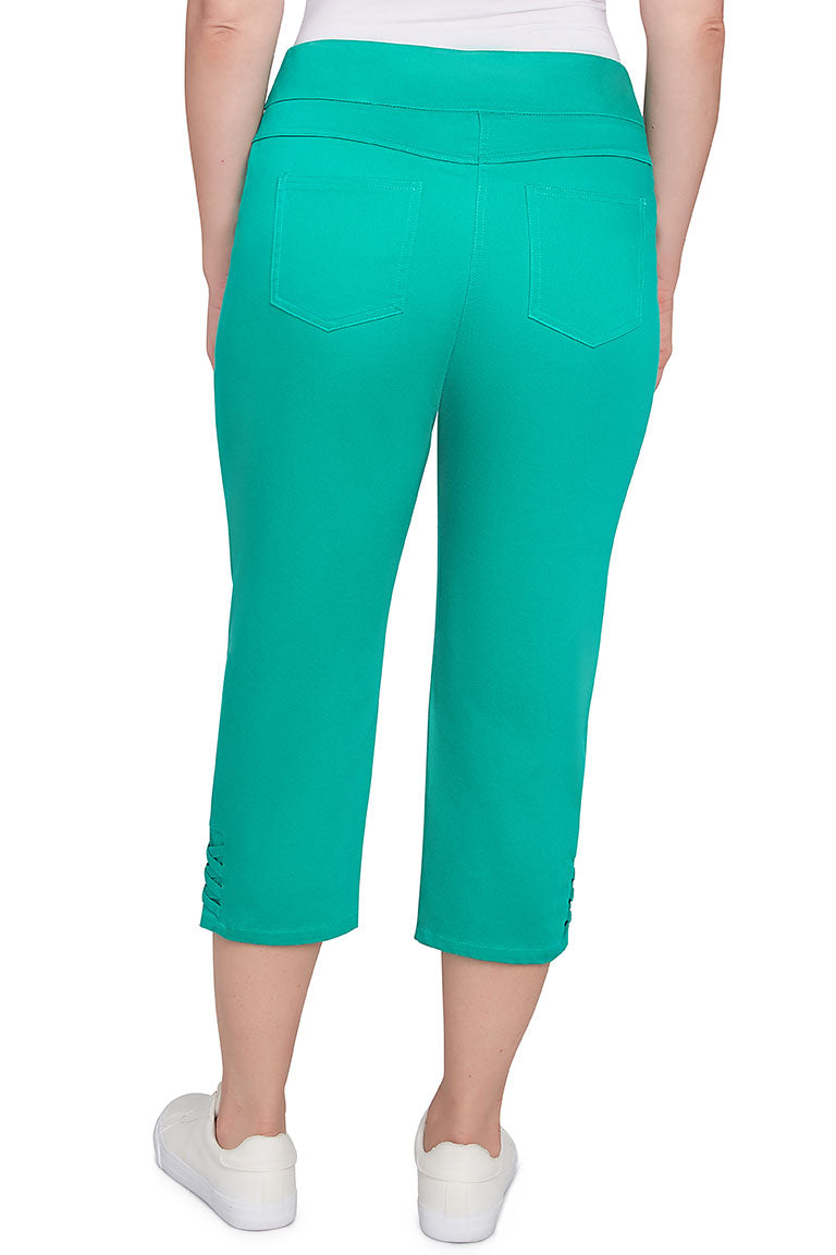 Parrot Cove Denim Capri Pant