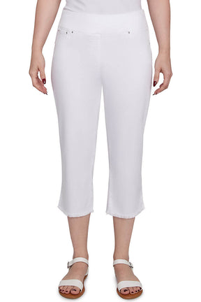 Denim Twill Frayed Capri Pant