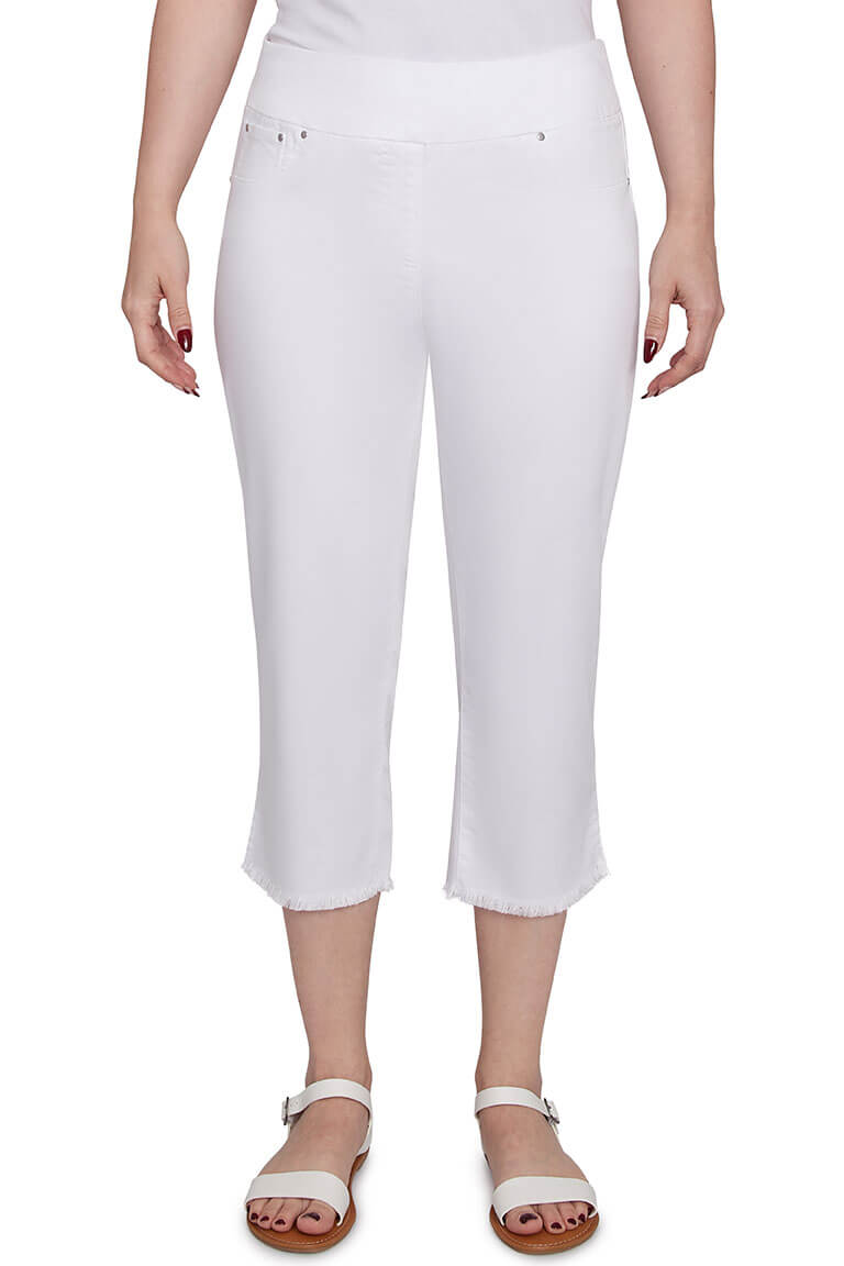 Denim Twill Frayed Capri Pant