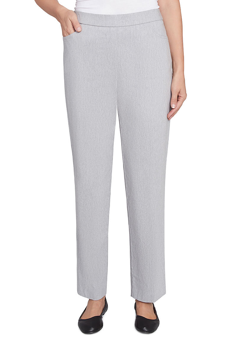 Dress Code Proportioned Short-Length Pant