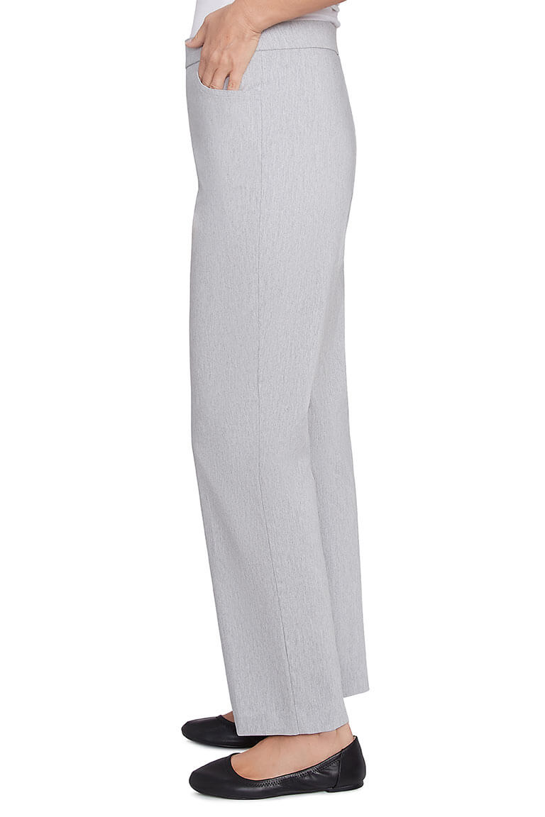 Dress Code Proportioned Short-Length Pant