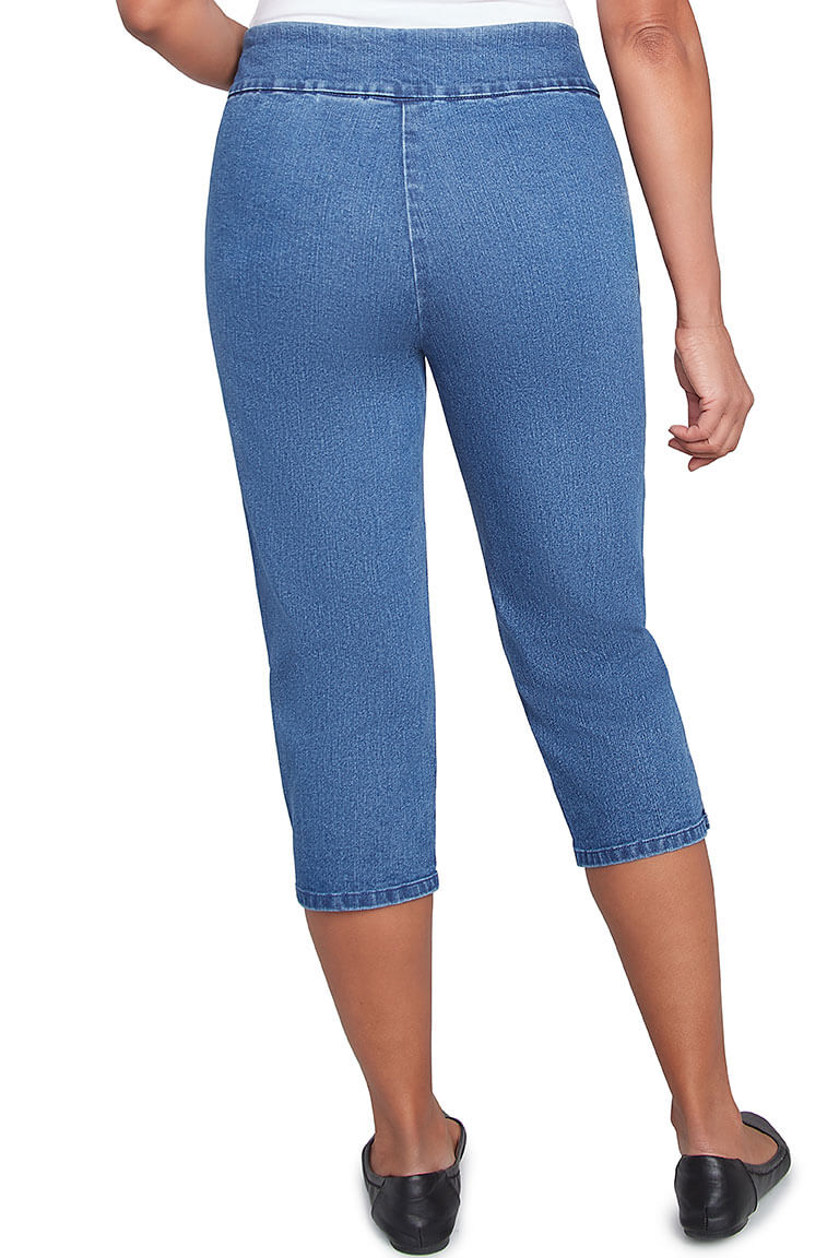 Petite Flower Power Pearl Studded Denim Capri Pant
