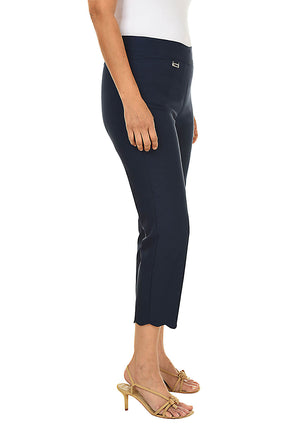 Pull-On Scalloped Capri Pant
