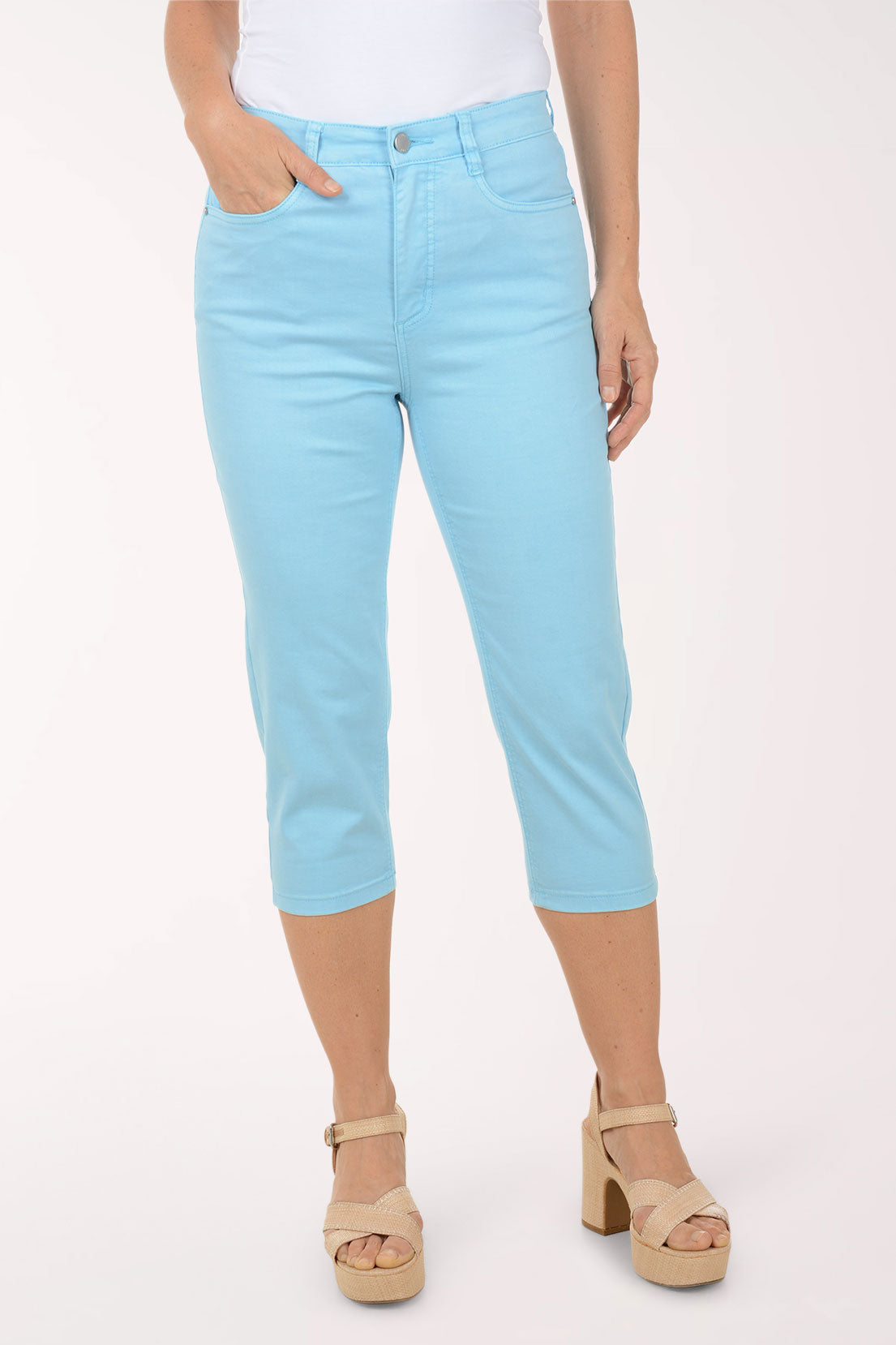 Suzanne Euro Twill Capri Pant | French Dressing