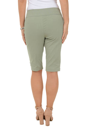 Petite Spring Forward Pull-On Skimmer Pant