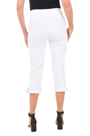 Pull-On Studded Lattice Hem Capri Pant