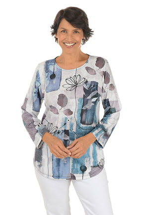 Aurelia 3/4 Sleeve Curved Hem Top