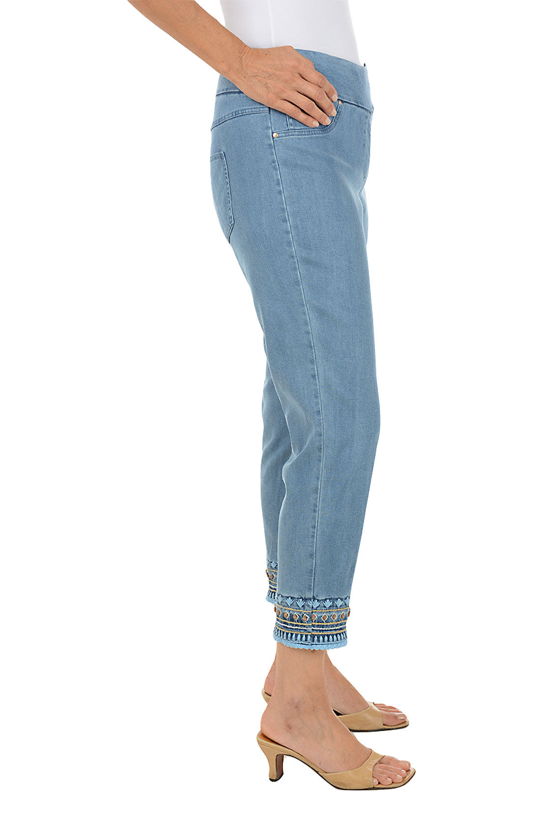 Boho Chic Embroidered Denim Crop Pant