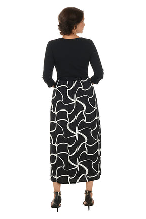 Dark Petals 3/4 Sleeve Maxi Dress