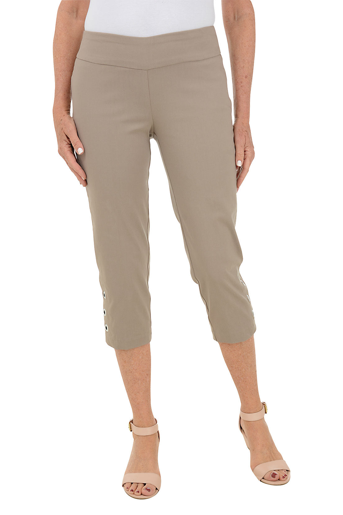 Petite Grommet Hem Pull-On Crop Pant