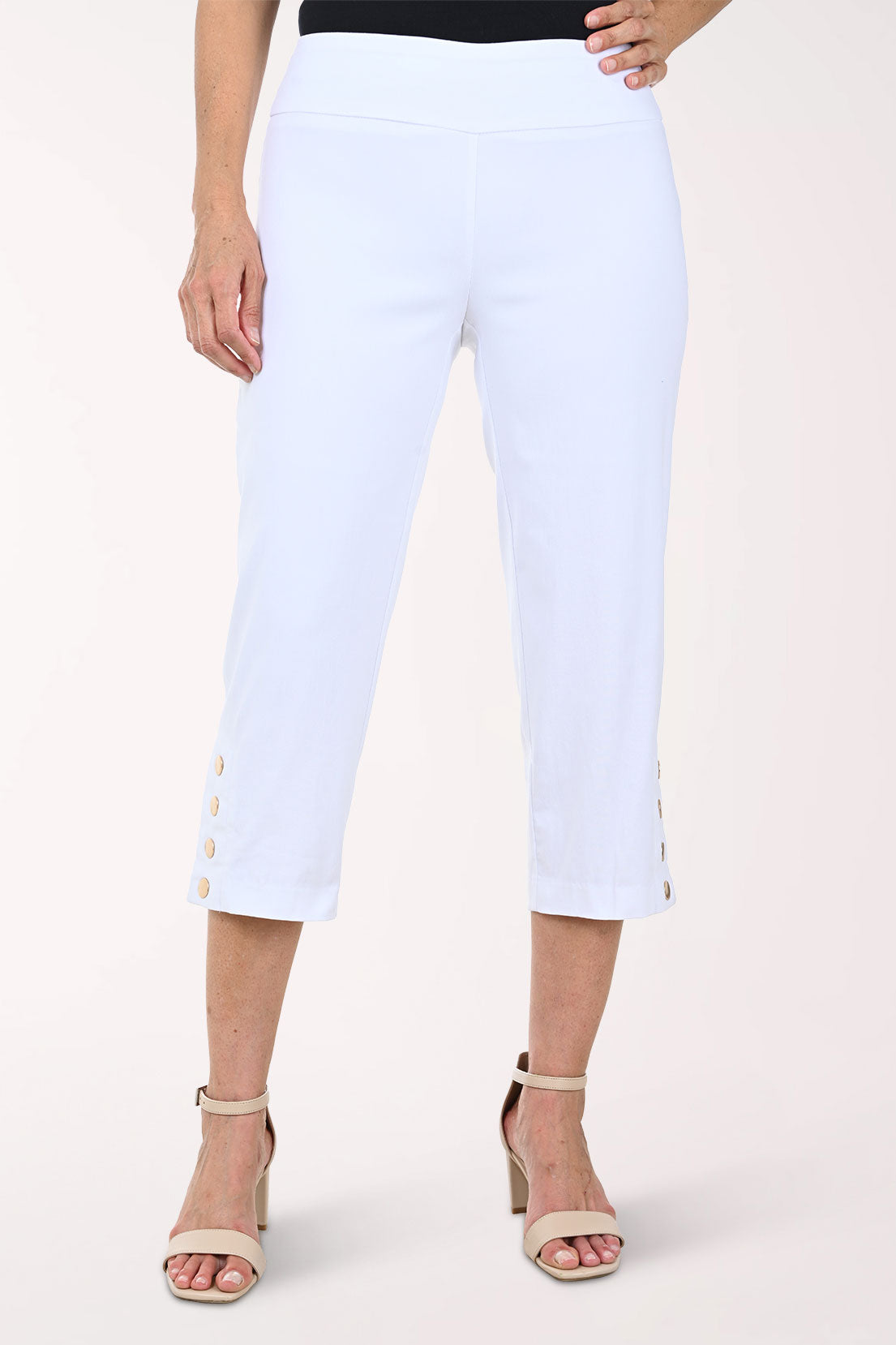 capri アセトン Gold Button Hem Capri Pant | Zac and Rachel