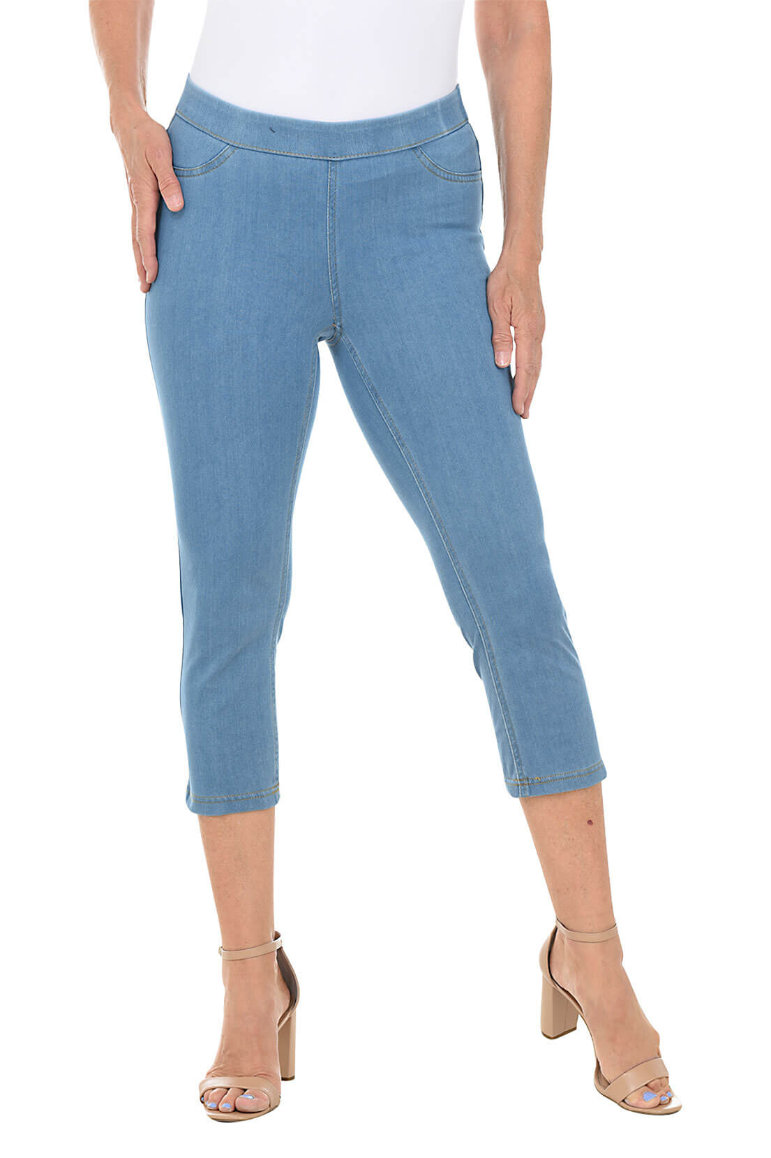 thumbnail image 2 of Women's Cotton Capri Jeans / Long Shorts – Blue – Sizes UK 6-14 – Medi Mode 2 of 6